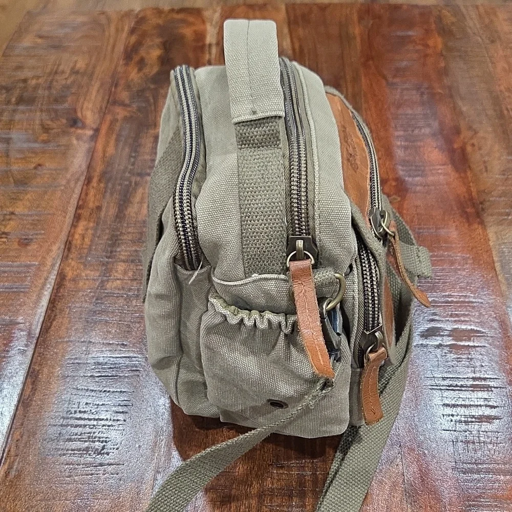 Vintage Fox Brown and Tan Men's Messenger Bag